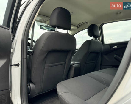 Серый Форд Фокус, объемом двигателя 2 л и пробегом 117 тыс. км за 8900 $, фото 32 на Automoto.ua