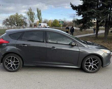 Сірий Форд Фокус, об'ємом двигуна 2 л та пробігом 157 тис. км за 7999 $, фото 4 на Automoto.ua