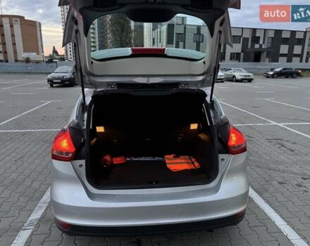 Серый Форд Фокус, объемом двигателя 2 л и пробегом 205 тыс. км за 7200 $, фото 9 на Automoto.ua