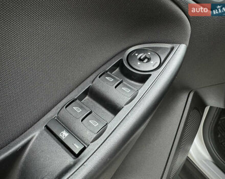 Серый Форд Фокус, объемом двигателя 2 л и пробегом 117 тыс. км за 8900 $, фото 28 на Automoto.ua