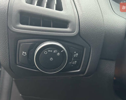 Сірий Форд Фокус, об'ємом двигуна 2 л та пробігом 163 тис. км за 8500 $, фото 34 на Automoto.ua