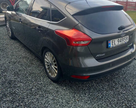 Форд Фокус 2016 в Луцке на Automoto.ua Серый Форд Фокус, объемом двигателя 0 л и пробегом 100 тыс. км за 6999 $, фото 32 на Automoto.ua