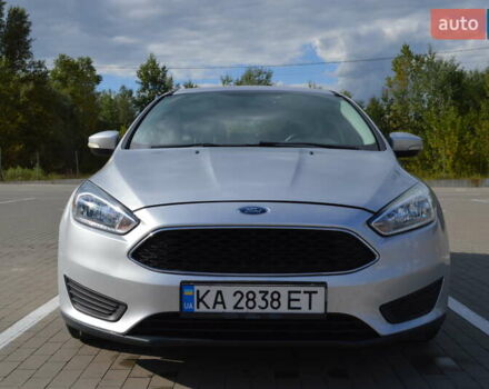 Сірий Форд Фокус, об'ємом двигуна 2 л та пробігом 161 тис. км за 7600 $, фото 1 на Automoto.ua