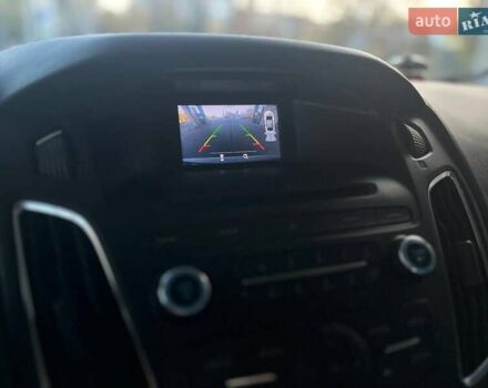 Сірий Форд Фокус, об'ємом двигуна 2 л та пробігом 82 тис. км за 9999 $, фото 11 на Automoto.ua