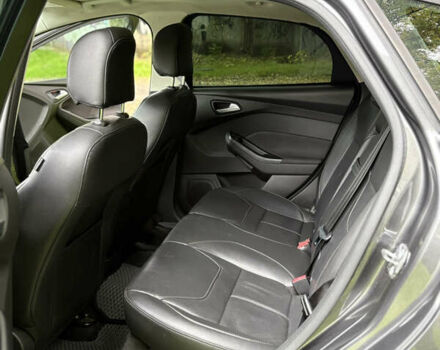 Серый Форд Фокус, объемом двигателя 2 л и пробегом 196 тыс. км за 8300 $, фото 5 на Automoto.ua