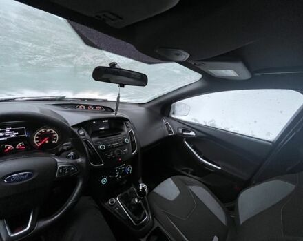 Сірий Форд Фокус, об'ємом двигуна 2 л та пробігом 160 тис. км за 8900 $, фото 11 на Automoto.ua
