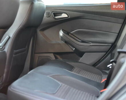 Форд Фокус 2016 в Луцке на Automoto.ua Серый Форд Фокус, объемом двигателя 0 л и пробегом 100 тыс. км за 6999 $, фото 15 на Automoto.ua