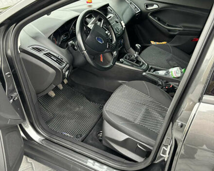 Серый Форд Фокус, объемом двигателя 1.5 л и пробегом 253 тыс. км за 9750 $, фото 11 на Automoto.ua