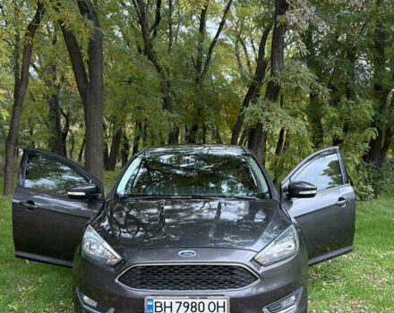 Серый Форд Фокус, объемом двигателя 2 л и пробегом 196 тыс. км за 8300 $, фото 2 на Automoto.ua