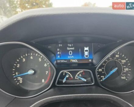 Серый Форд Фокус, объемом двигателя 1.9 л и пробегом 188 тыс. км за 8100 $, фото 5 на Automoto.ua