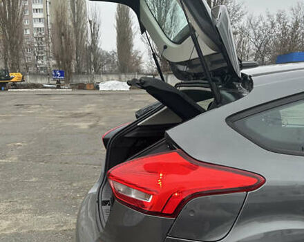 Сірий Форд Фокус, об'ємом двигуна 2 л та пробігом 163 тис. км за 8500 $, фото 48 на Automoto.ua