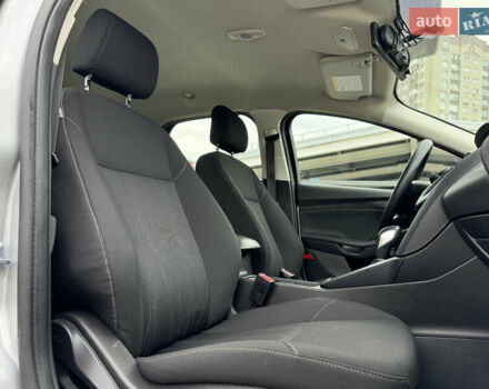 Серый Форд Фокус, объемом двигателя 2 л и пробегом 117 тыс. км за 8900 $, фото 39 на Automoto.ua
