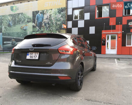 Сірий Форд Фокус, об'ємом двигуна 2 л та пробігом 140 тис. км за 10500 $, фото 5 на Automoto.ua