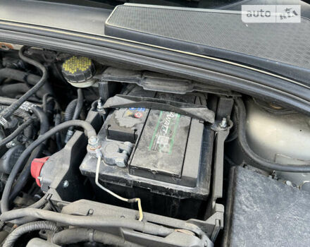 Серый Форд Фокус, объемом двигателя 2 л и пробегом 86 тыс. км за 11700 $, фото 33 на Automoto.ua