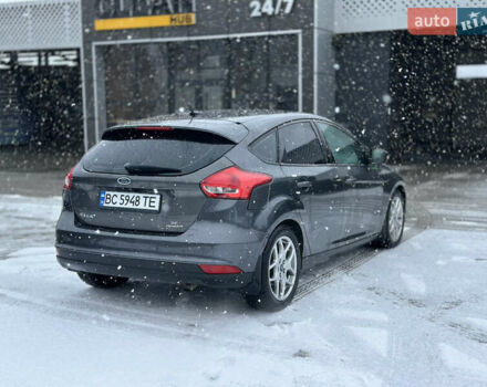 Сірий Форд Фокус, об'ємом двигуна 2 л та пробігом 115 тис. км за 6000 $, фото 4 на Automoto.ua