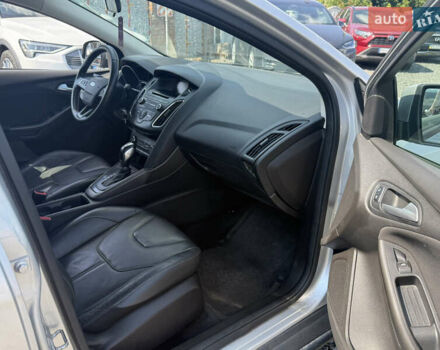 Форд Фокус 2016 в Хмельницком на Automoto.ua Серый Форд Фокус, объемом двигателя 2 л и пробегом 213 тыс. км за 9500 $, фото 5 на Automoto.ua