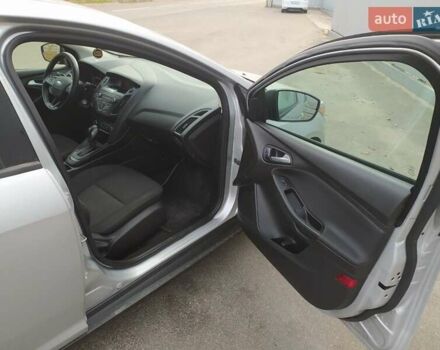 Сірий Форд Фокус, об'ємом двигуна 2 л та пробігом 206 тис. км за 7600 $, фото 2 на Automoto.ua
