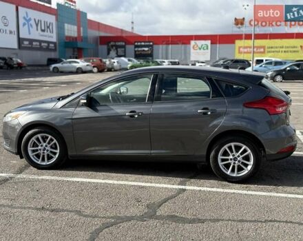 Серый Форд Фокус, объемом двигателя 2 л и пробегом 188 тыс. км за 8200 $, фото 4 на Automoto.ua