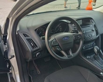 Сірий Форд Фокус, об'ємом двигуна 0 л та пробігом 73 тис. км за 9800 $, фото 14 на Automoto.ua