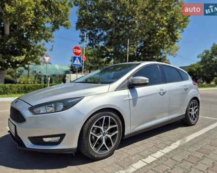 Сірий Форд Фокус, об'ємом двигуна 2 л та пробігом 61 тис. км за 10000 $, фото 28 на Automoto.ua