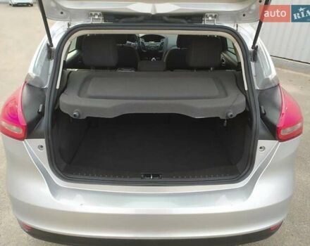 Сірий Форд Фокус, об'ємом двигуна 2 л та пробігом 206 тис. км за 7600 $, фото 1 на Automoto.ua