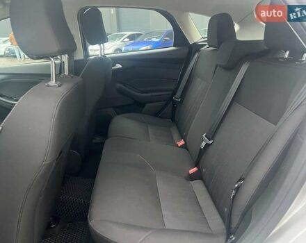 Серый Форд Фокус, объемом двигателя 2 л и пробегом 176 тыс. км за 8990 $, фото 26 на Automoto.ua