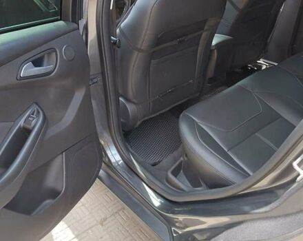 Сірий Форд Фокус, об'ємом двигуна 2 л та пробігом 117 тис. км за 10300 $, фото 9 на Automoto.ua