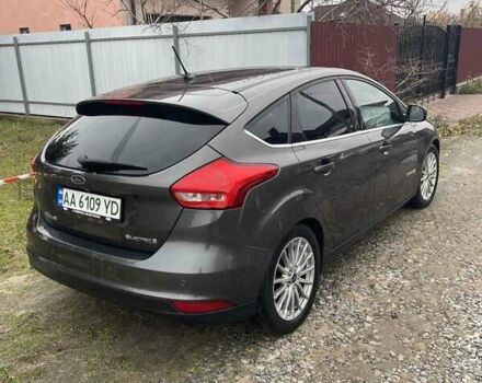 Серый Форд Фокус, объемом двигателя 0 л и пробегом 77 тыс. км за 10200 $, фото 2 на Automoto.ua