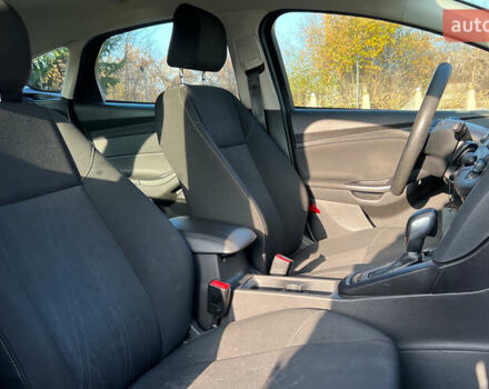 Сірий Форд Фокус, об'ємом двигуна 2 л та пробігом 175 тис. км за 8900 $, фото 19 на Automoto.ua