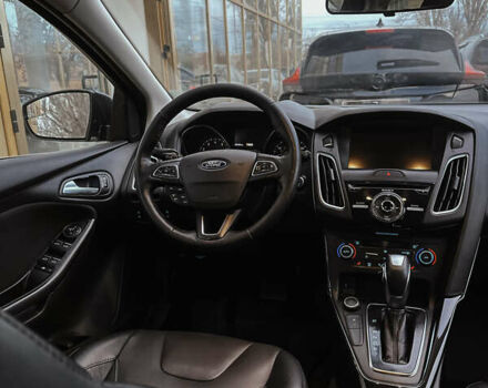 Сірий Форд Фокус, об'ємом двигуна 2 л та пробігом 224 тис. км за 9500 $, фото 6 на Automoto.ua