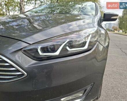 Серый Форд Фокус, объемом двигателя 2 л и пробегом 165 тыс. км за 9500 $, фото 12 на Automoto.ua