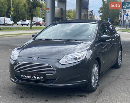 Серый Форд Фокус, объемом двигателя 0 л и пробегом 85 тыс. км за 8899 $, фото 1 на Automoto.ua