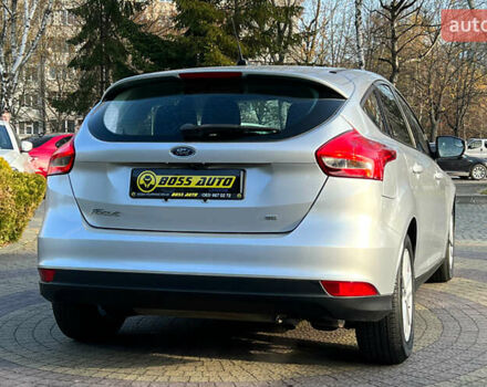 Серый Форд Фокус, объемом двигателя 2 л и пробегом 175 тыс. км за 8900 $, фото 6 на Automoto.ua