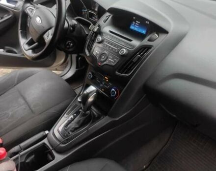 Серый Форд Фокус, объемом двигателя 1.9 л и пробегом 207 тыс. км за 8300 $, фото 2 на Automoto.ua