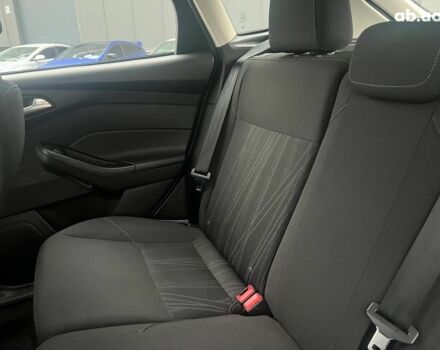 Серый Форд Фокус, объемом двигателя 2 л и пробегом 176 тыс. км за 8990 $, фото 27 на Automoto.ua