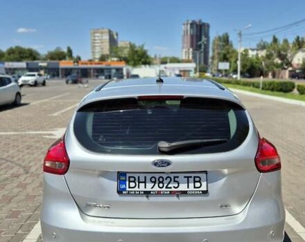 Сірий Форд Фокус, об'ємом двигуна 2 л та пробігом 61 тис. км за 10000 $, фото 25 на Automoto.ua