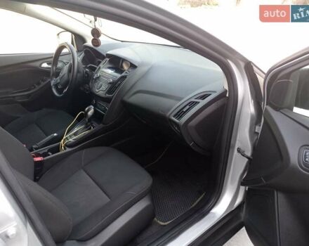 Сірий Форд Фокус, об'ємом двигуна 2 л та пробігом 200 тис. км за 7999 $, фото 19 на Automoto.ua