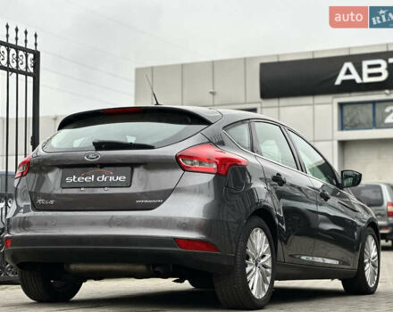 Сірий Форд Фокус, об'ємом двигуна 2 л та пробігом 223 тис. км за 9499 $, фото 4 на Automoto.ua