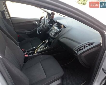 Сірий Форд Фокус, об'ємом двигуна 2 л та пробігом 200 тис. км за 7999 $, фото 20 на Automoto.ua