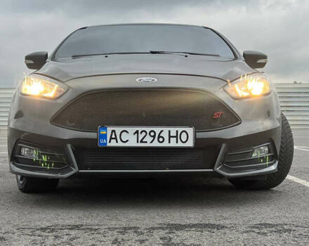 Серый Форд Фокус, объемом двигателя 2 л и пробегом 257 тыс. км за 12800 $, фото 39 на Automoto.ua