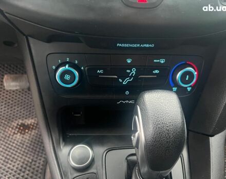 Серый Форд Фокус, объемом двигателя 2 л и пробегом 176 тыс. км за 8990 $, фото 23 на Automoto.ua