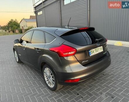 Сірий Форд Фокус, об'ємом двигуна 0 л та пробігом 151 тис. км за 9450 $, фото 9 на Automoto.ua