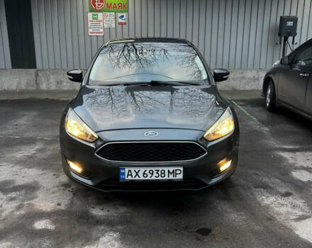Сірий Форд Фокус, об'ємом двигуна 2 л та пробігом 117 тис. км за 9500 $, фото 1 на Automoto.ua