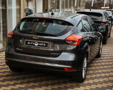 Сірий Форд Фокус, об'ємом двигуна 2 л та пробігом 224 тис. км за 9500 $, фото 3 на Automoto.ua