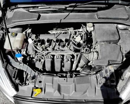 Серый Форд Фокус, объемом двигателя 2 л и пробегом 176 тыс. км за 7900 $, фото 5 на Automoto.ua