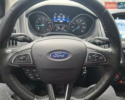 Серый Форд Фокус, объемом двигателя 2 л и пробегом 78 тыс. км за 9000 $, фото 5 на Automoto.ua