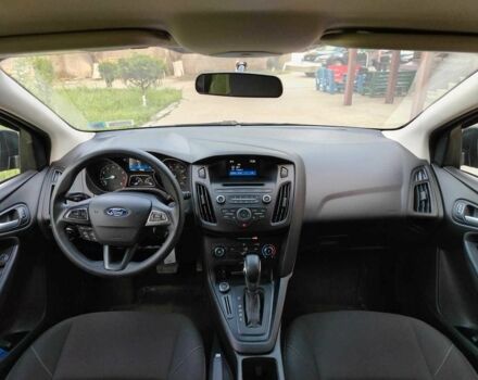 Сірий Форд Фокус, об'ємом двигуна 2 л та пробігом 116 тис. км за 8000 $, фото 5 на Automoto.ua