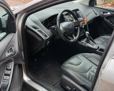 Серый Форд Фокус, объемом двигателя 2 л и пробегом 70 тыс. км за 10900 $, фото 2 на Automoto.ua