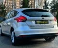 Сірий Форд Фокус, об'ємом двигуна 2 л та пробігом 175 тис. км за 8900 $, фото 4 на Automoto.ua