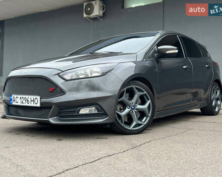 Серый Форд Фокус, объемом двигателя 2 л и пробегом 257 тыс. км за 12800 $, фото 9 на Automoto.ua